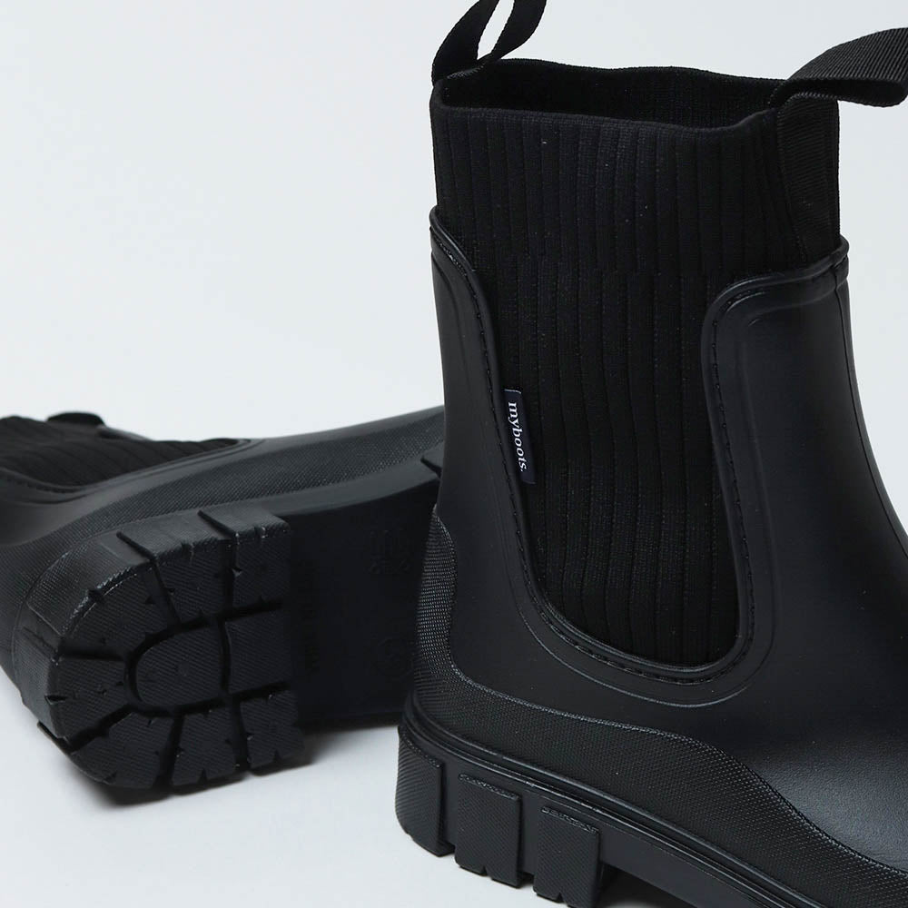 The Cherry Drop rain boot in Black Cherry