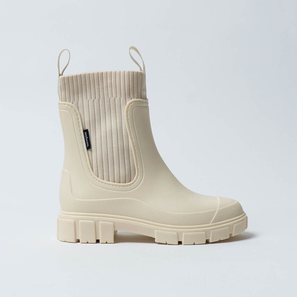 The Cherry Drop rain boot in Cream