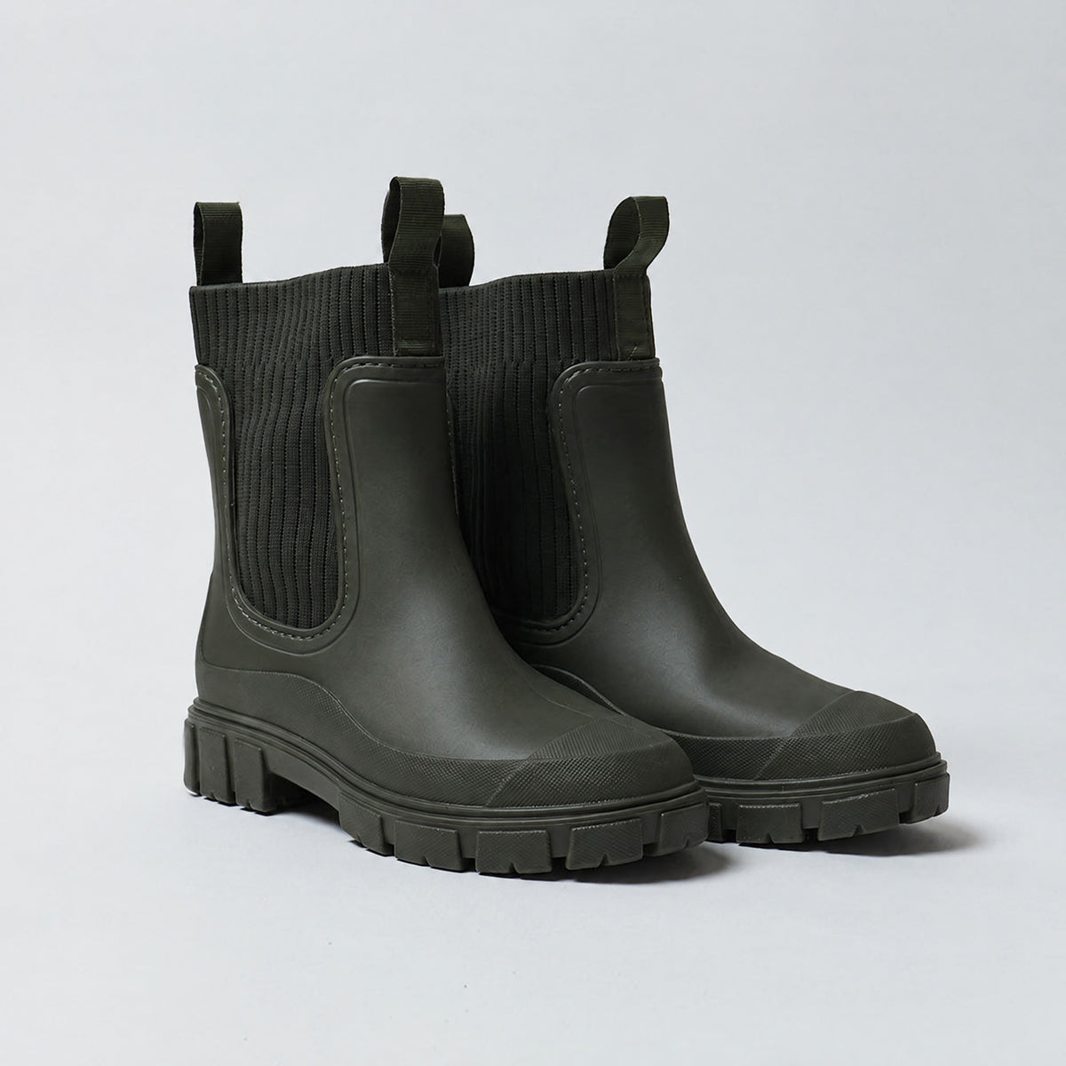The Cherry Drop rain boot in Orchard, pair